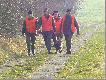 Pierwszy dzik , u�miechy na twarzy, ch�opaki si� rozkr�caj�.