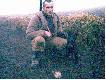 To jedyne trofeum kt�re nam zosta�o. A by�o tak. W kilkadziesi�t sekund suka wypycha rudzelca. Dwa strza�y, rudy pr�bowa� wr�ci� do nory ale pad� przy oknie. Czekamy, ale by� tylko jeden i suka wci�gn�a go do nory. Pr�ba wyci�gni�cia...i zosta� tylko kwiatek:(