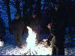 Przy ogniu
Po Polowaniu Wigilijnym 2009, przy ognisku zjedli�my barszczyk z pasztecikiem, �ledzika i ... do dom�w. Zdrowych, Pogodnych �wi�t Bo�ego Narodzenia i Darz B�r w Nowym Roku ! 