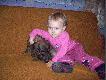 Moja chrze�nica Ania otrzymanym pod choink� w�zkiem dla lalek bawi�a si�...ca�e trzy minuty,po czym ani na moment nie odst�powa�a Ary-i to mi si� podoba!!! ;)