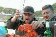 i znowu kraby pod mineraln� :-),ju� nie pami�tam czy z gazem czy bez.Obok Dima,jak zawsze od paru lat