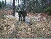 �owczy Pawe� pokazuje gdzie s� nory.