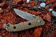 CRKT Desert Cruiser Operation Iraqi Freedom Dane : D�ugo�� ostrza: 9,5 cm D�ugo�� ca�kowita: 22,9 cm Grubo�� ostrza: 0,35 cm Rodzaj ostrza: Triple point cz�ciowo z�bkowane Rodzaj stali: AUS8 58-59 HRC R�koje��: Tekstura Zytel Waga: 176 g