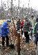 M�odzie� ch�tnie uczestniczy�a w pracy.
