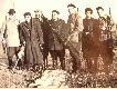 K.�. "Orze�" w Che�mnie
Przedstawiam kilka fotografii (s� to reprodukcje,dlatego jako�� jest nienajlepsza) z naszego ko�a. Historia naszego "Or�a" jest olbrzymia i nie spos�b uj�� jej w paru zdj�ciach, mam nadziej� jednak, �e u niekt�rych z Was obudz� si� wspomnienia...
DB