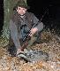 Godzine po zachodzie s�o�ca naszed�em na watache dzik�w lecz "kr�c�cy wiatr" umo�liwi� dzikom ucieczk�... Poszed�em na ponad dwu godzinny spacer po le�nych ost�pach. Wracaj�c do samochodu postanowi�em podej�� jeszcze raz w miejsce gdzie z wieczora sp�oszy�em dziki...czarnych nie by�o lecz ich miejsce zaj�� borsuk... Tym razem wiatr wia� mi w twarz... 