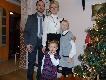 Zdrowych i   spokojnych Swiat Bo�ego Narodzenia w gronie rodziny, oraz wszelkiej pomy�lno�ci przesy�a Rajmund Monia Zuzia Hania Raczy�scy.....:-)))...