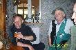 Koniec zawod�w.Andrzej przep�ukuje gard�o.